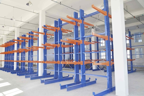 Cantilever racking system